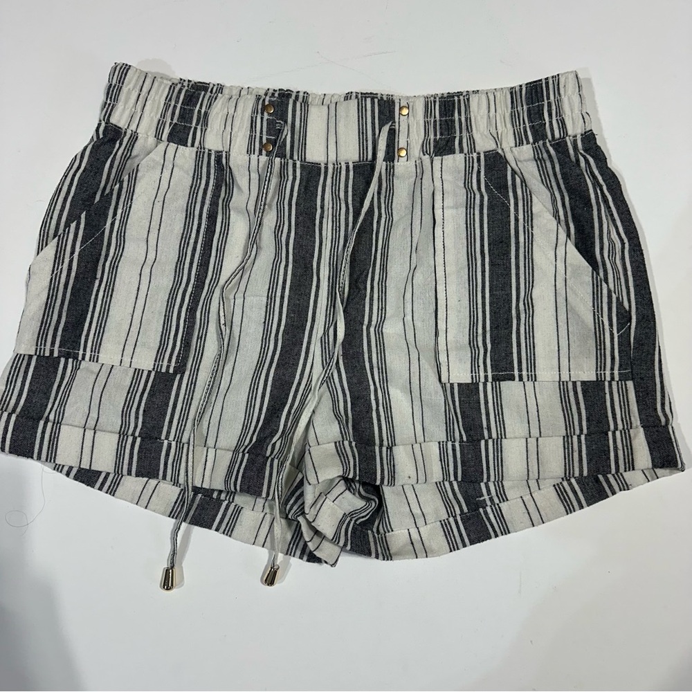 Simply blessed, casual short size XL